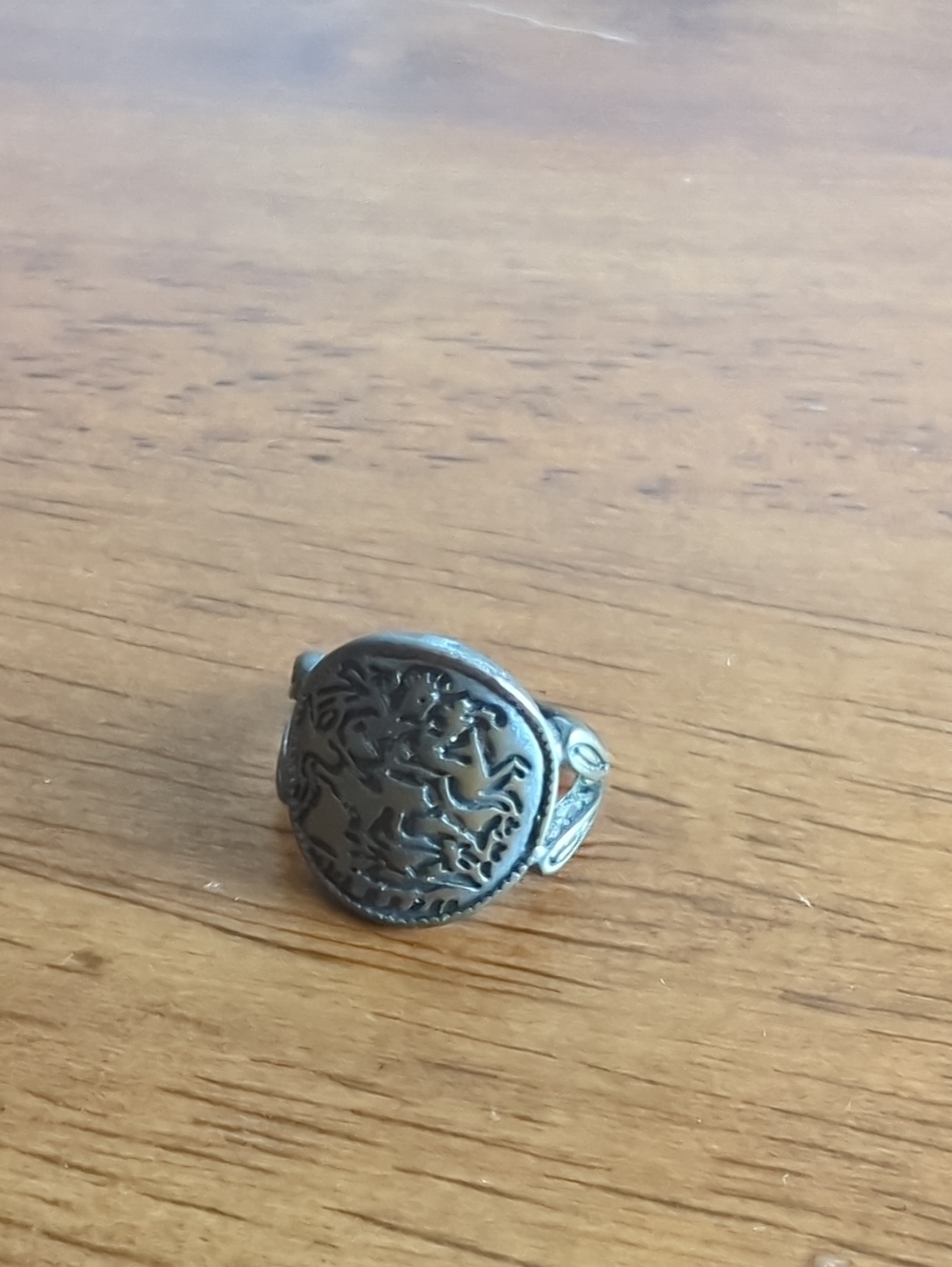 Sterling-Style Lion Crest Ring in Antiqued Silver